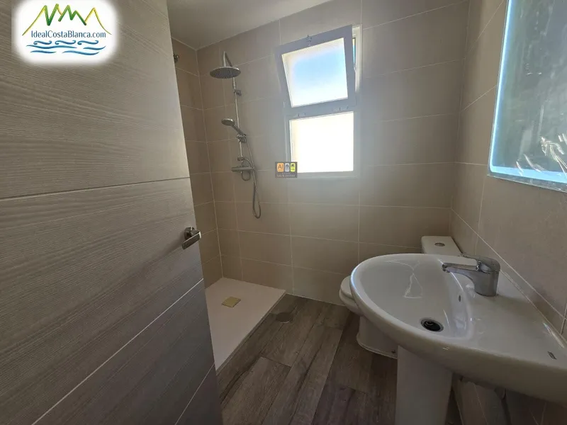 Adosado en La Nucía - 3