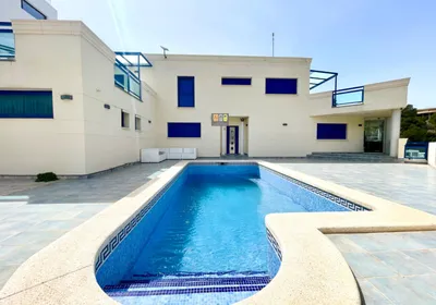 Chalet en Altea