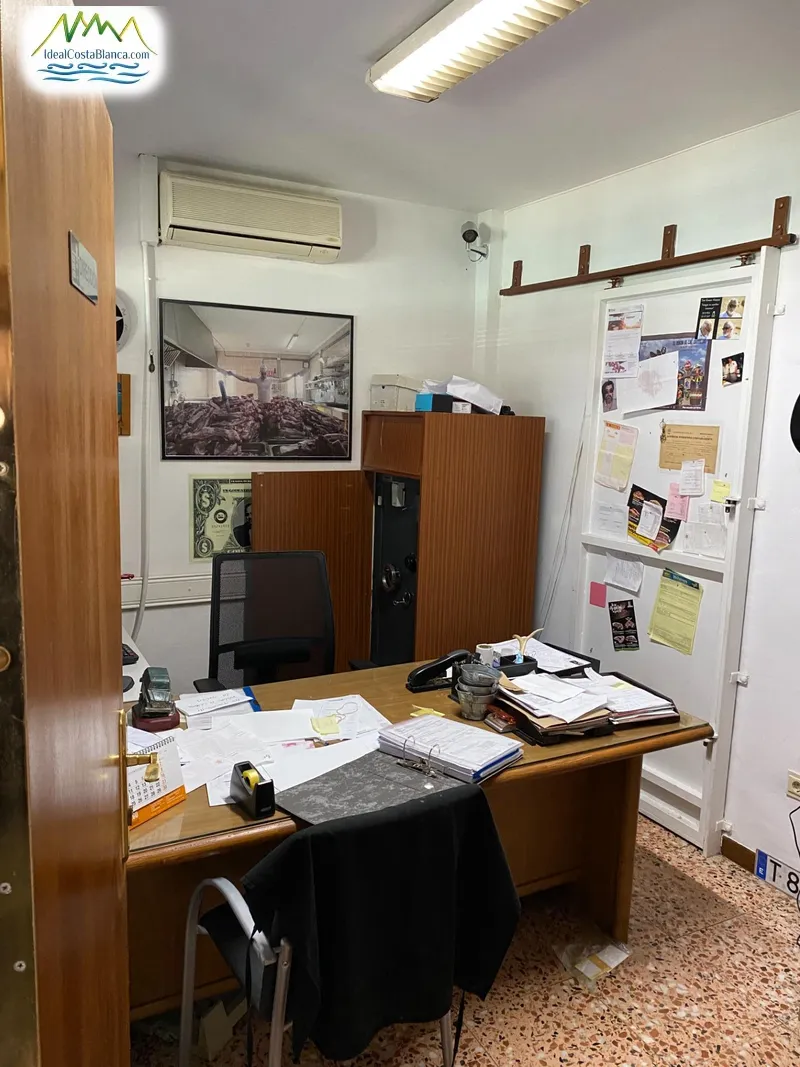 Commercial Unit in l'Alfas del Pi - 5