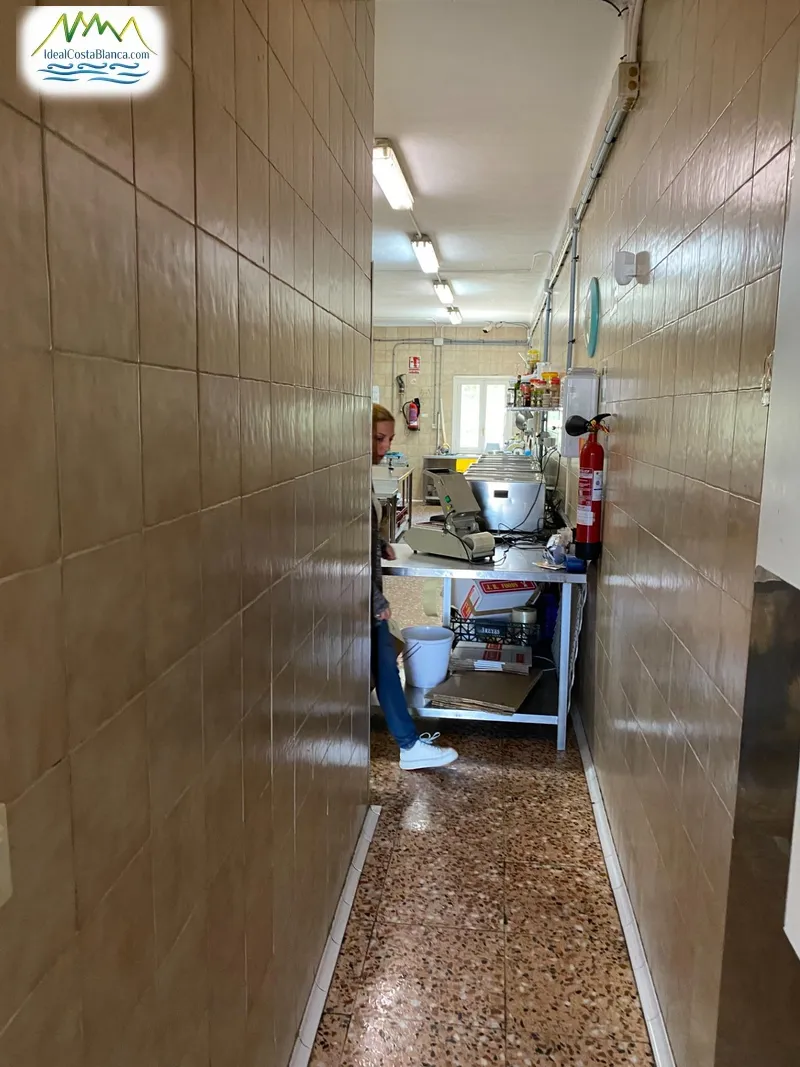Commercial Unit in l'Alfas del Pi - 8