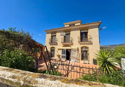 Casa de Pueblo en Relleu