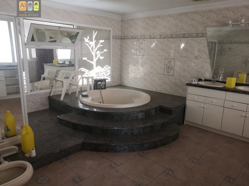Villa à La Nucía - 28