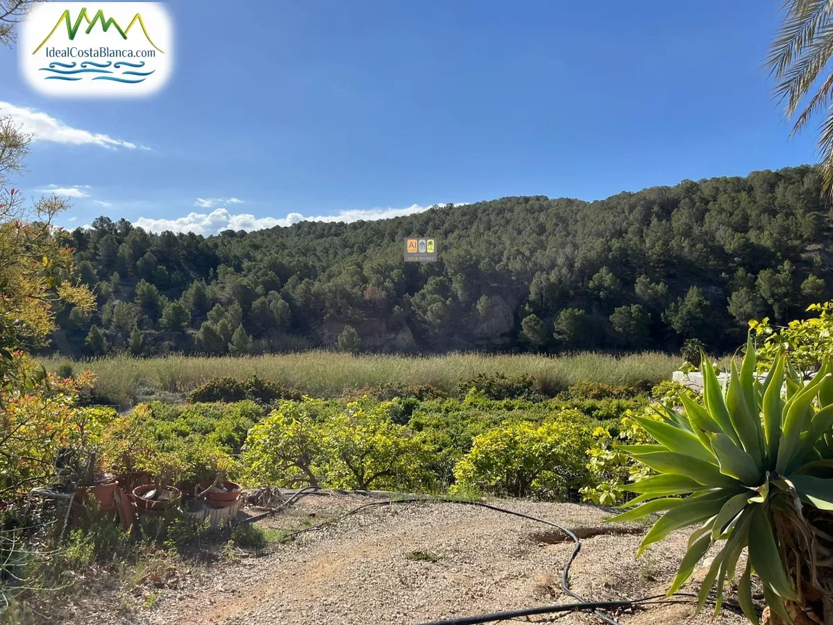 Country land à Callosa d'en Sarrià