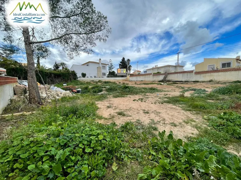 Parcela en La Nucía - 2