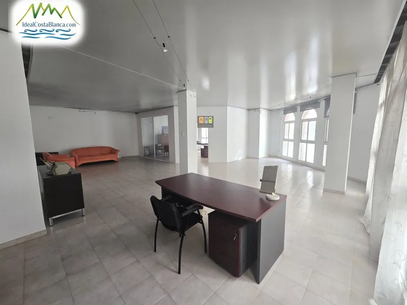 Commercial Unit in Calpe - 4