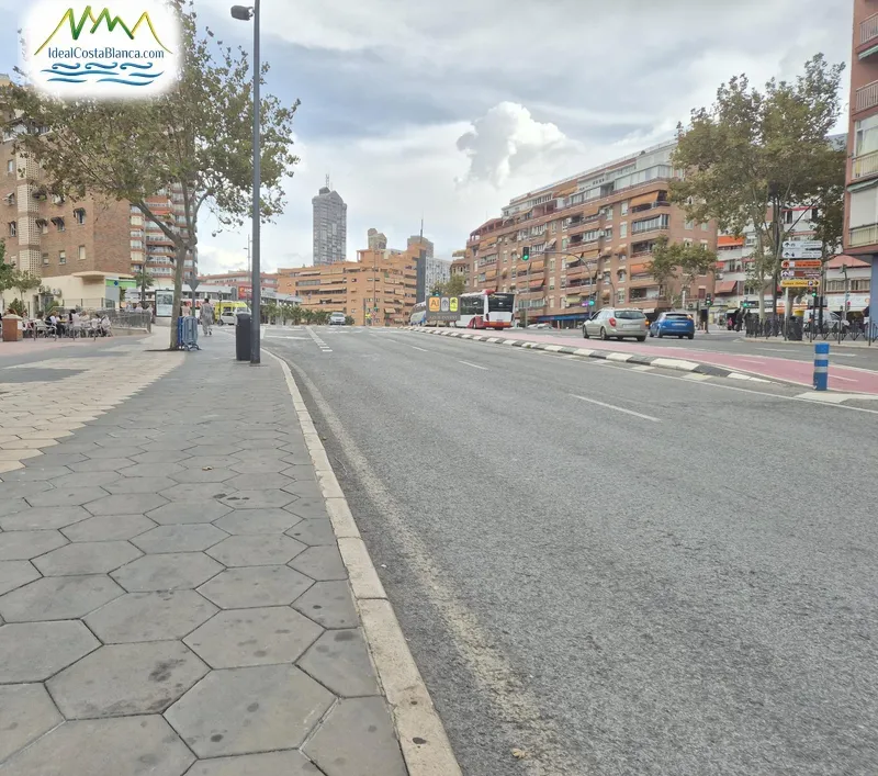 Commercial Unit in Benidorm - 2