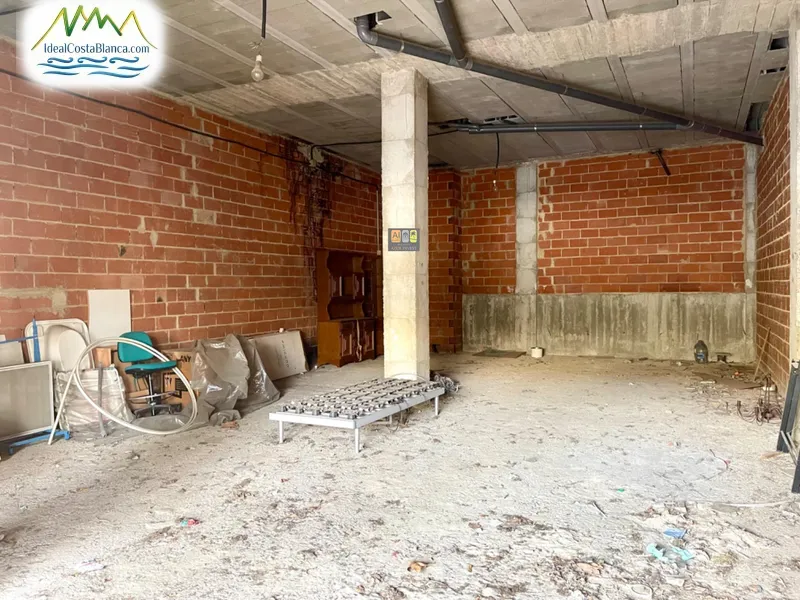 Commercial Unit in Altea - 2