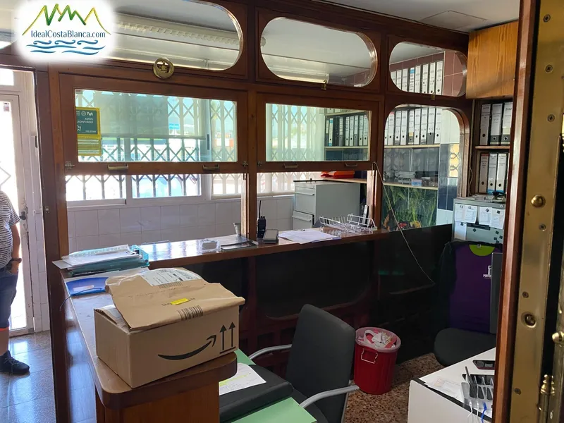 Commercial Unit in l'Alfas del Pi - 2