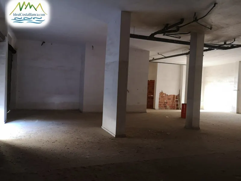 Commercial Unit in Villajoyosa - 4