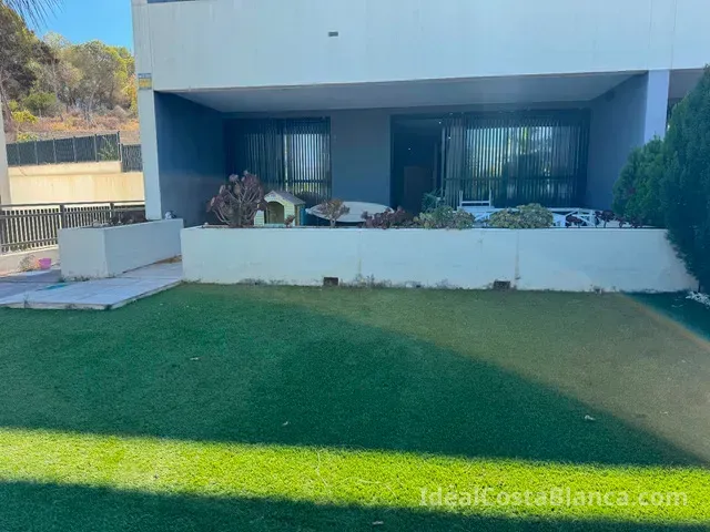 Chalet Adosado de Lujo en Venta – El Albir - 3