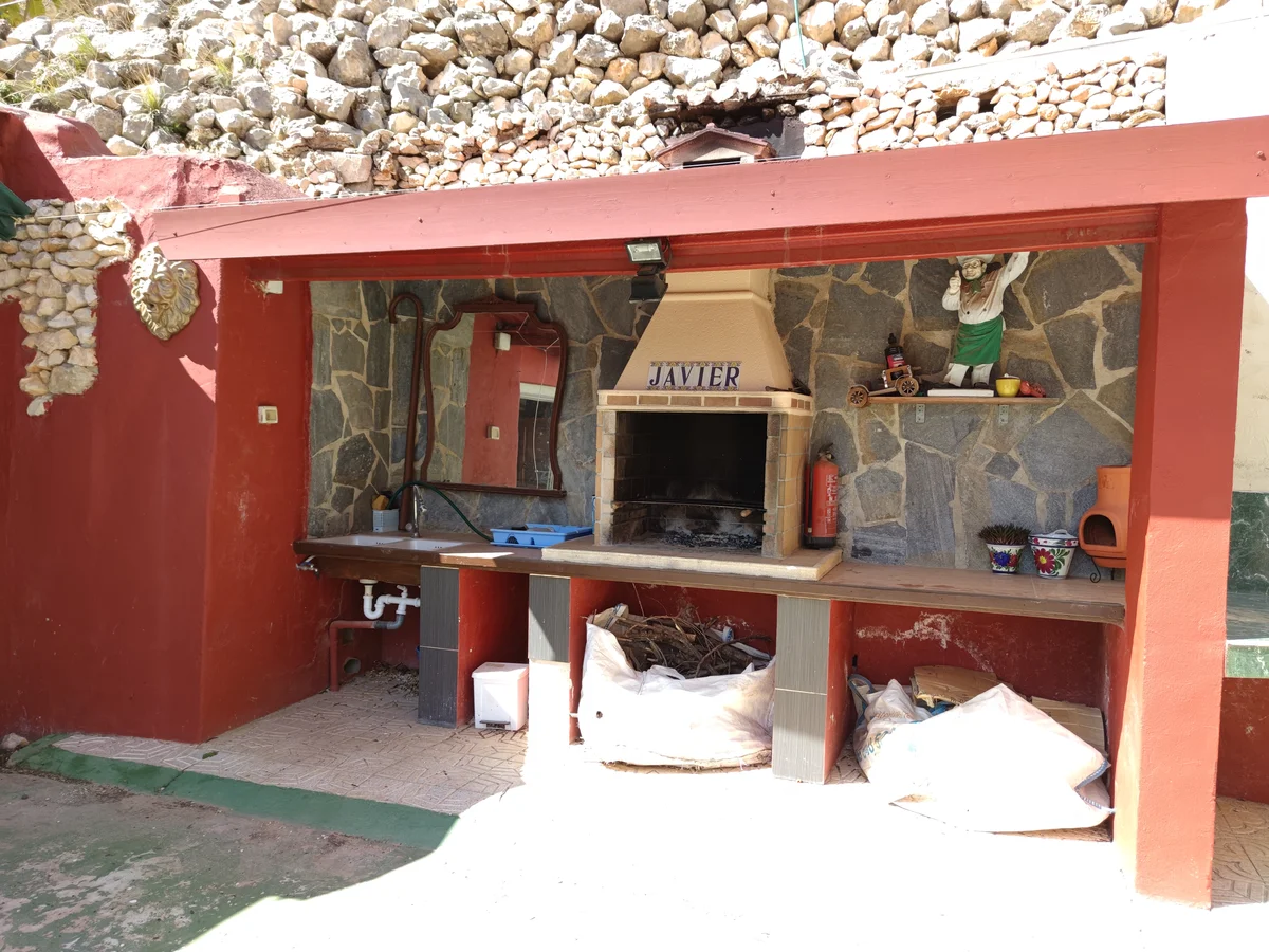 Villa with pool for sale in Confrides - 61