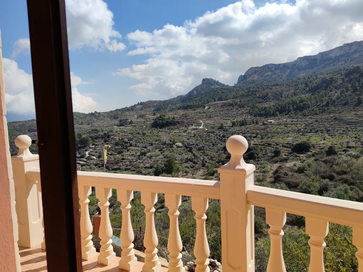Villa with pool for sale in Confrides - 56