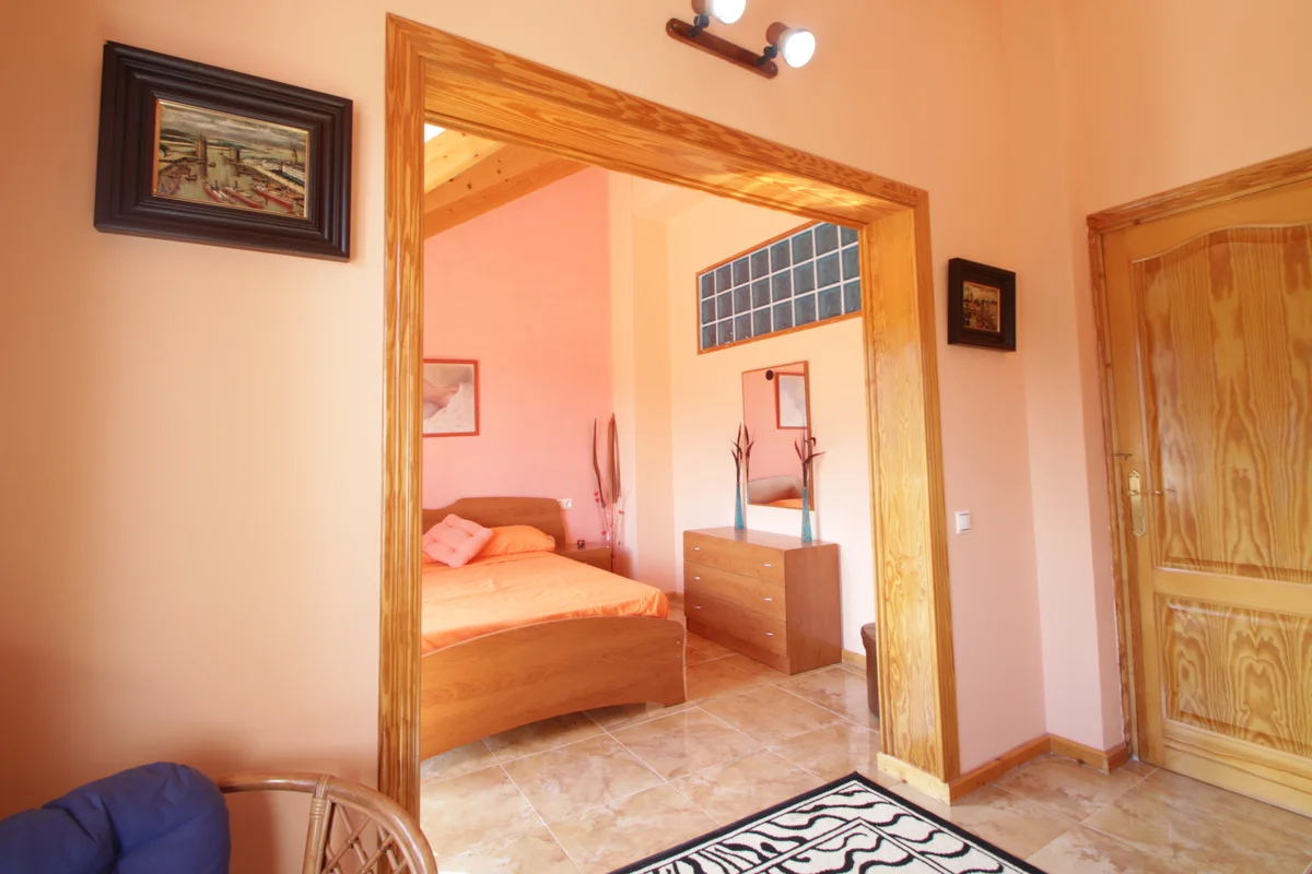 Villa with pool for sale in Confrides - 40
