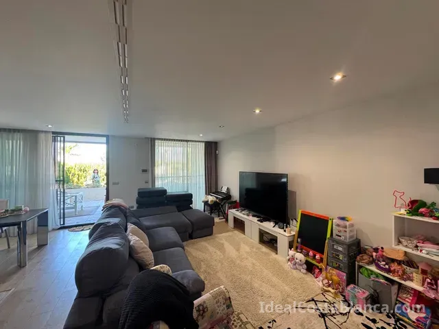 Chalet Adosado de Lujo en Venta – El Albir - 6