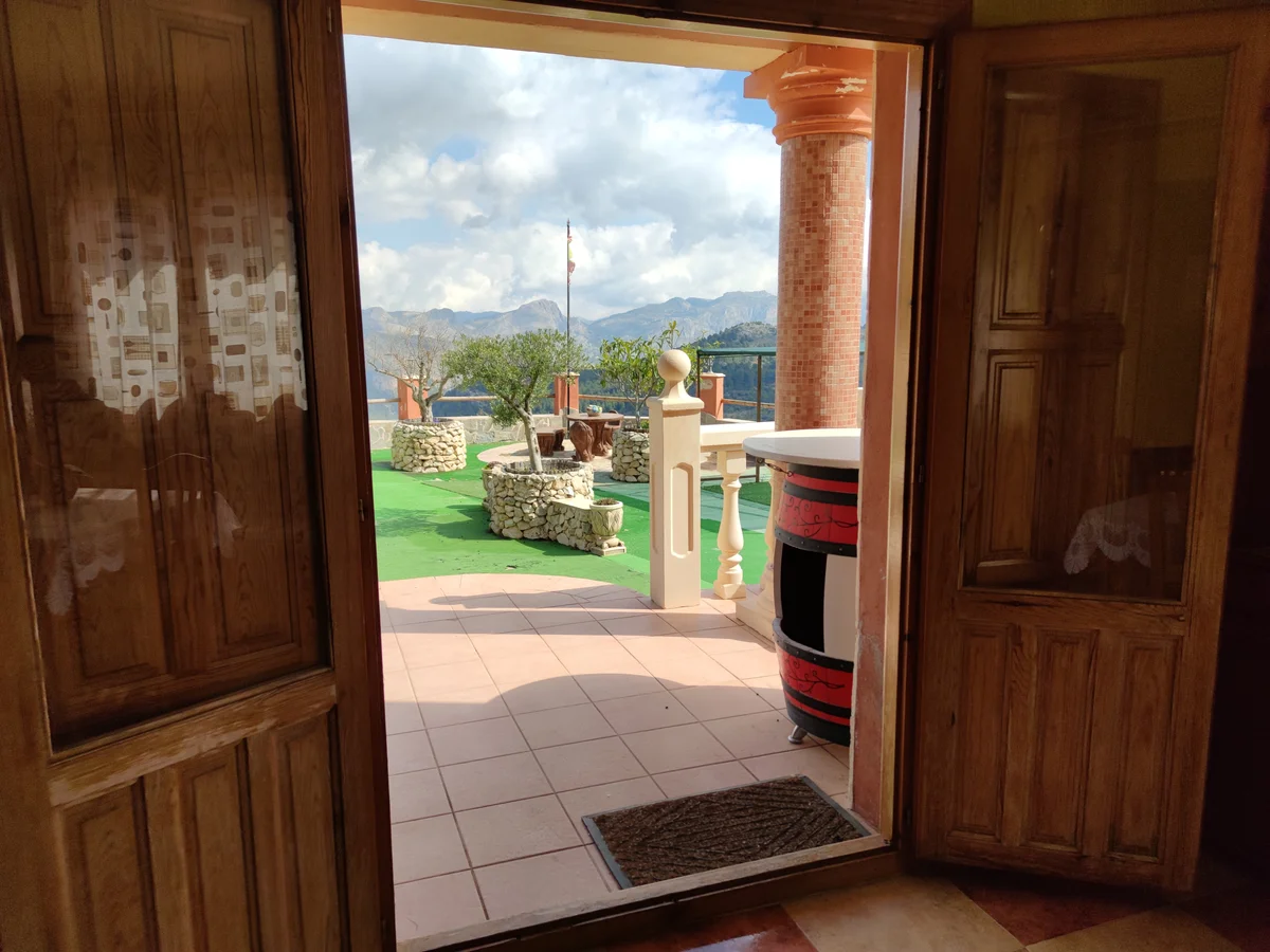 Villa with pool for sale in Confrides - 50