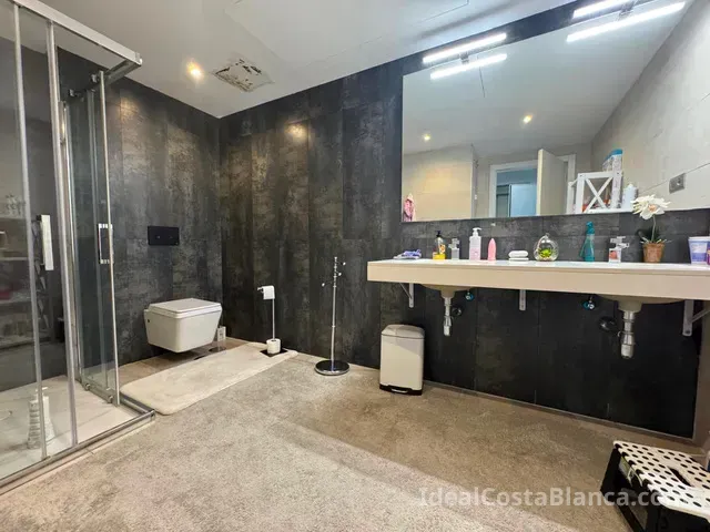 Chalet Adosado de Lujo en Venta – El Albir - 8