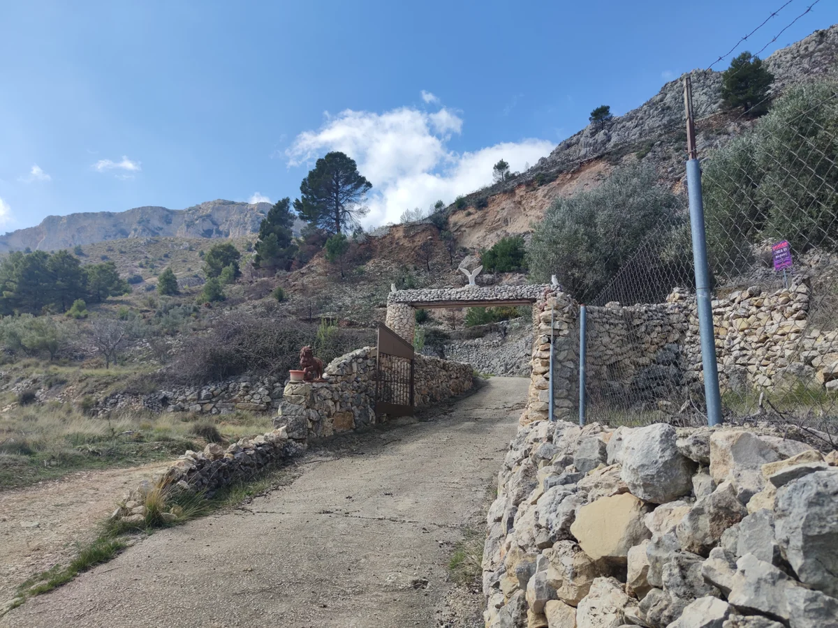 Villa with pool for sale in Confrides - 64