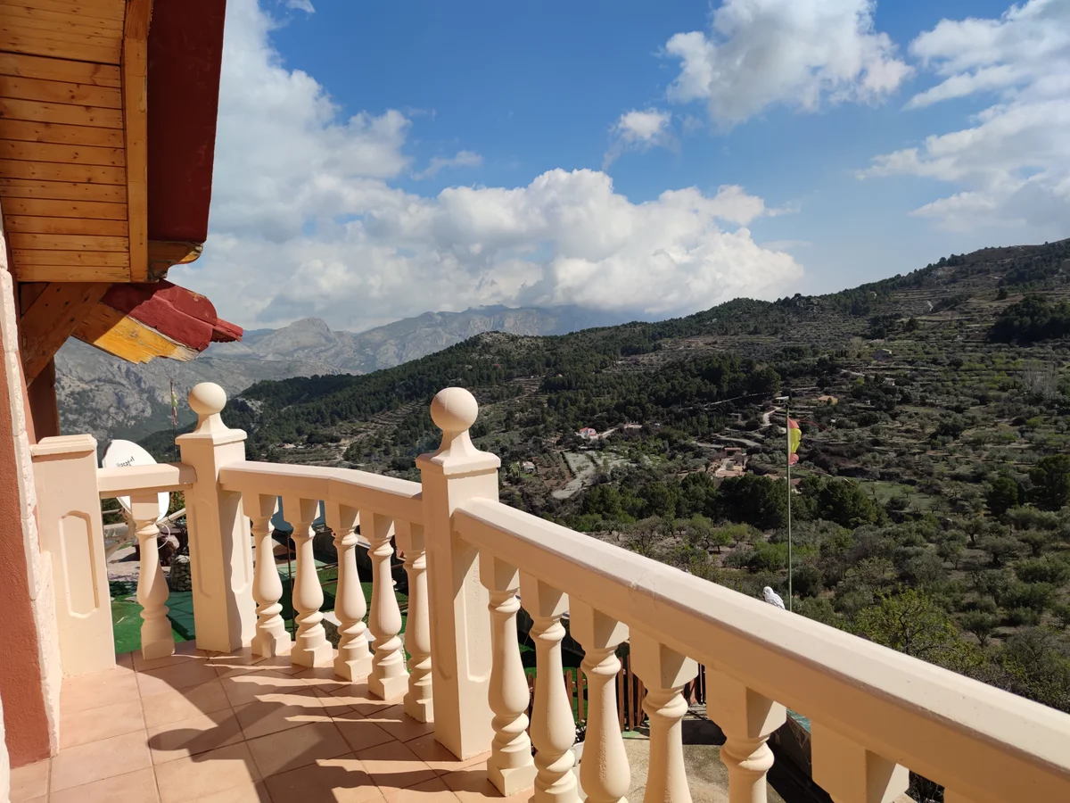 Villa with pool for sale in Confrides - 58