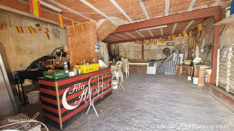 Une superbe opportunité à Confrides ! Entrepôt / Local  - 5