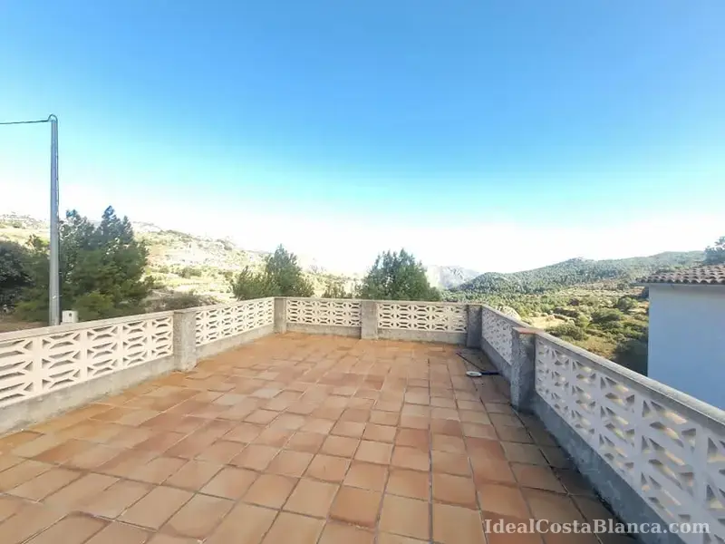 Flat to let in a country house in Confrides - 13