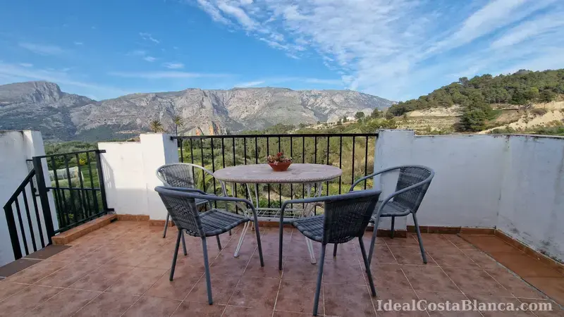 Casa de pueblo en Benimantell - 1