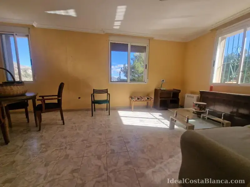 Flat to let in a country house in Confrides - 21