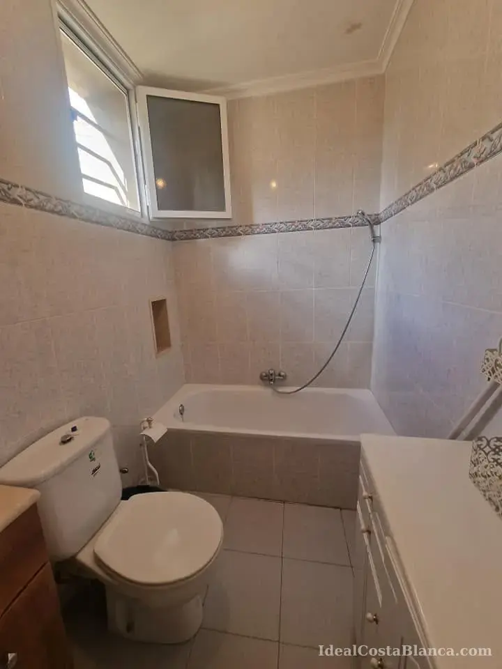 Flat to let in a country house in Confrides - 29