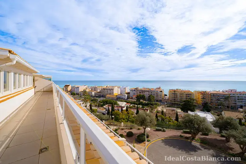  Ático exclusivo en Altea con vistas panorámicas al mar y espectacular terraza - 4