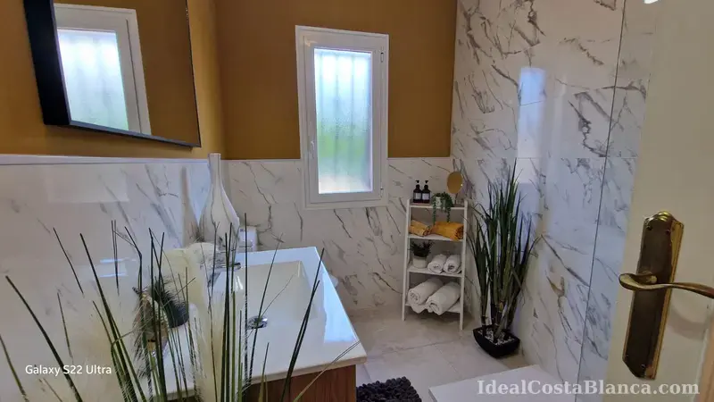Villa with private pool for sale. - 34