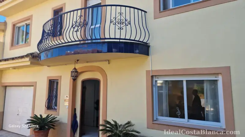 Villa with private pool for sale. - 11