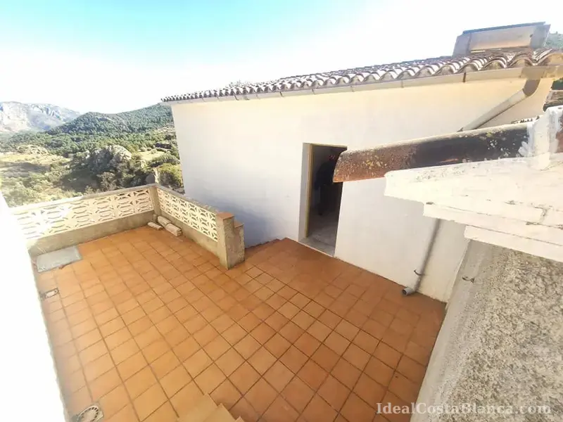 Flat to let in a country house in Confrides - 10