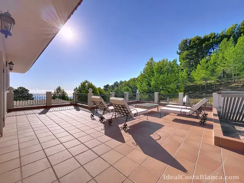 Luxury villa in Guadalest - 34