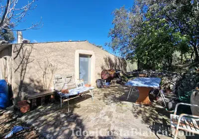 Terrain avec maison à rénover à Confrides