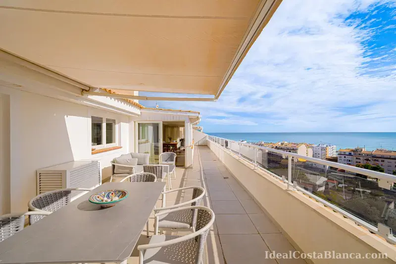  Ático exclusivo en Altea con vistas panorámicas al mar y espectacular terraza - 1