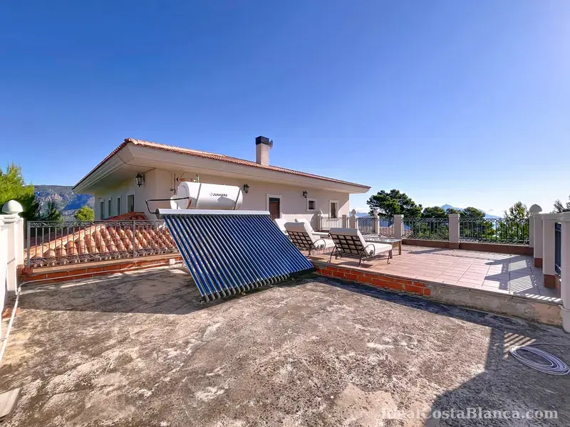 Luxury villa in Guadalest - 31