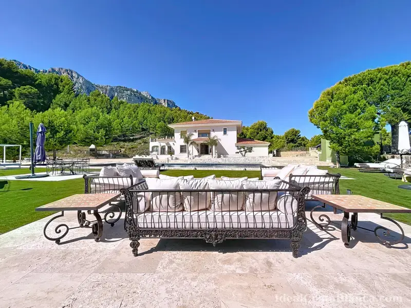 Luxury villa in Guadalest - 22