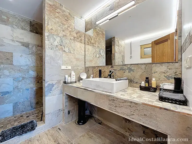 Luxury villa in Guadalest - 61