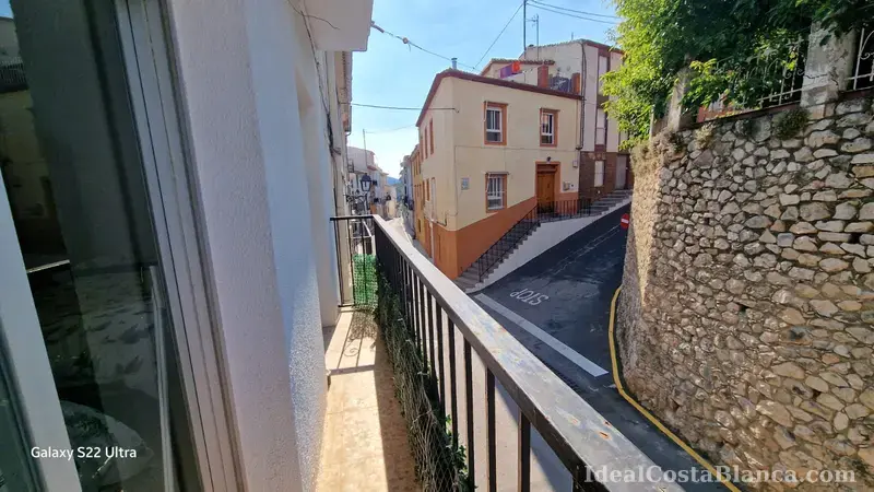 Apartamento completamente reformada en Confrides - 20