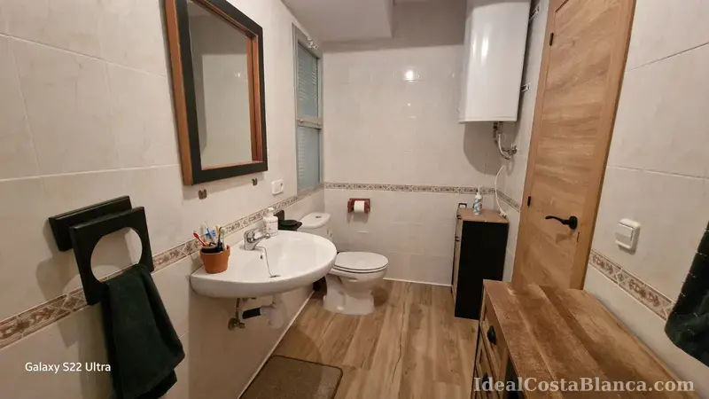 Apartamento completamente reformada en Confrides - 23