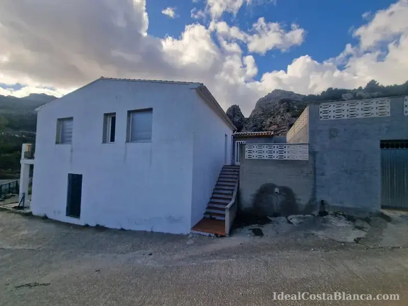 Flat to let in a country house in Confrides - 7