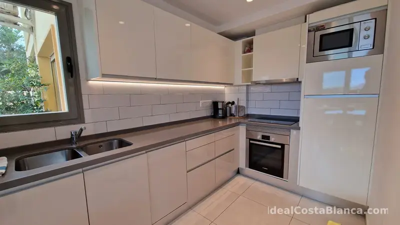 Apartamento en Albir con vistas al mar - 5