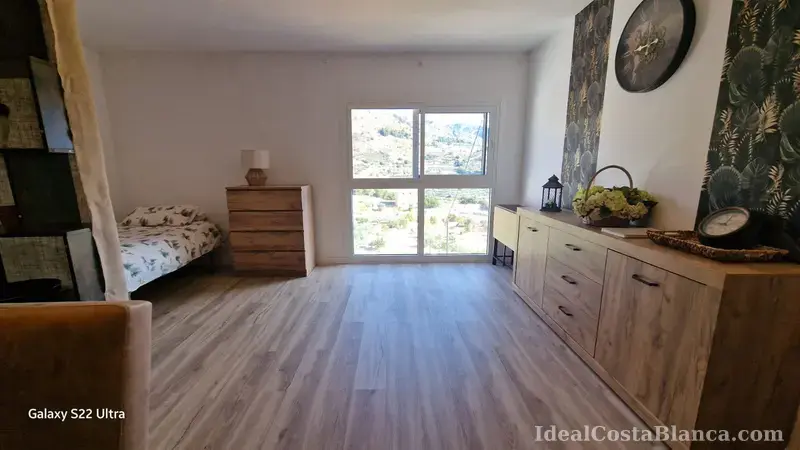 Apartamento completamente reformada en Confrides - 9