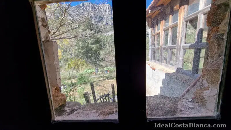 Landhaus in Confrides - 8