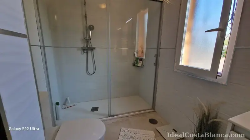 Villa with private pool for sale. - 45