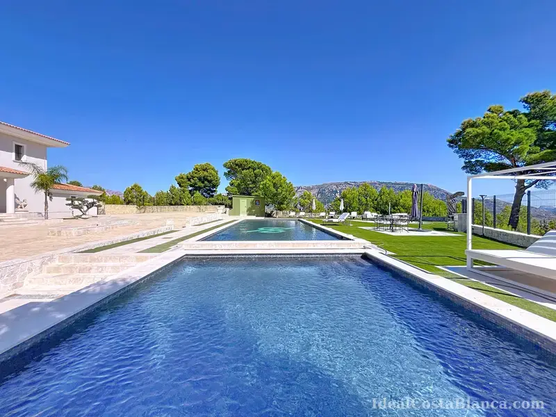 Luxury villa in Guadalest - 18