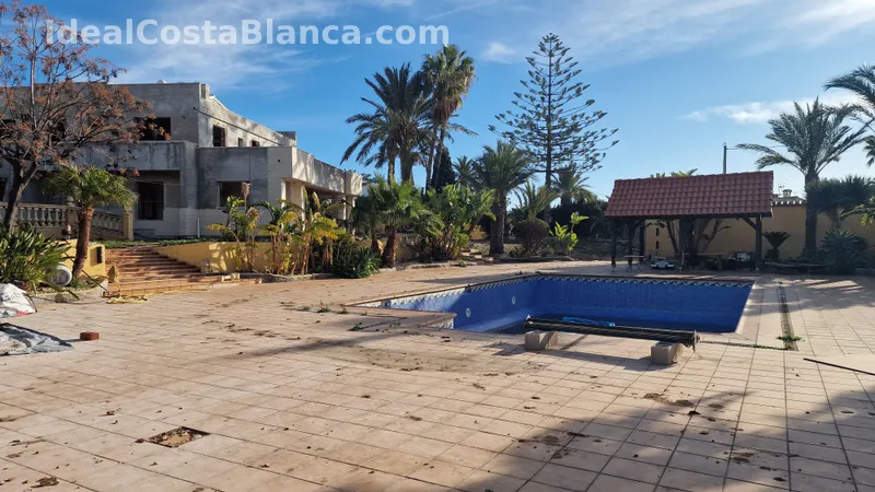 Villa Mediterránea con muchas posibilidades en Alfaz del Pi (El Cautivador) - 20